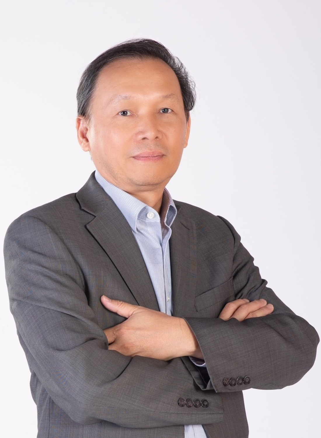 An Interview With the Creator and CEO of DigitBridge, Petersen Zhu